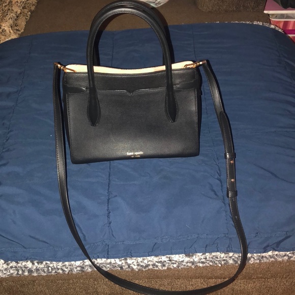 Kate spade black crossbody bag. - Picture 2 of 6